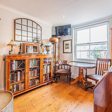 Stylish 1-Bed Flat In Soho - Prime Central Londýn Exteriér fotografie