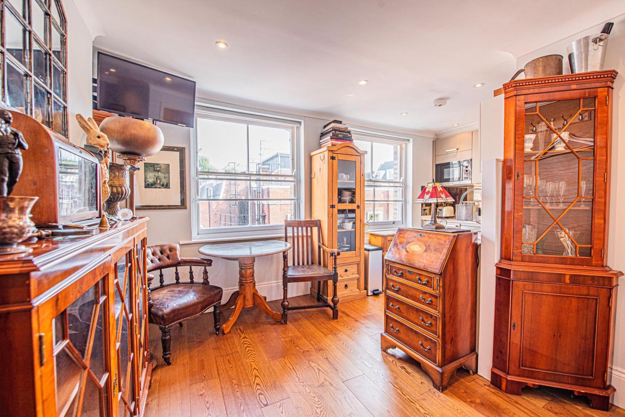 Stylish 1-Bed Flat In Soho - Prime Central Londýn Exteriér fotografie